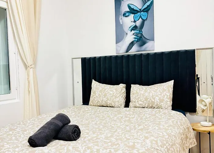 Elegant 4br Apt, Prime Location Near Westbahnhof * Vídeň